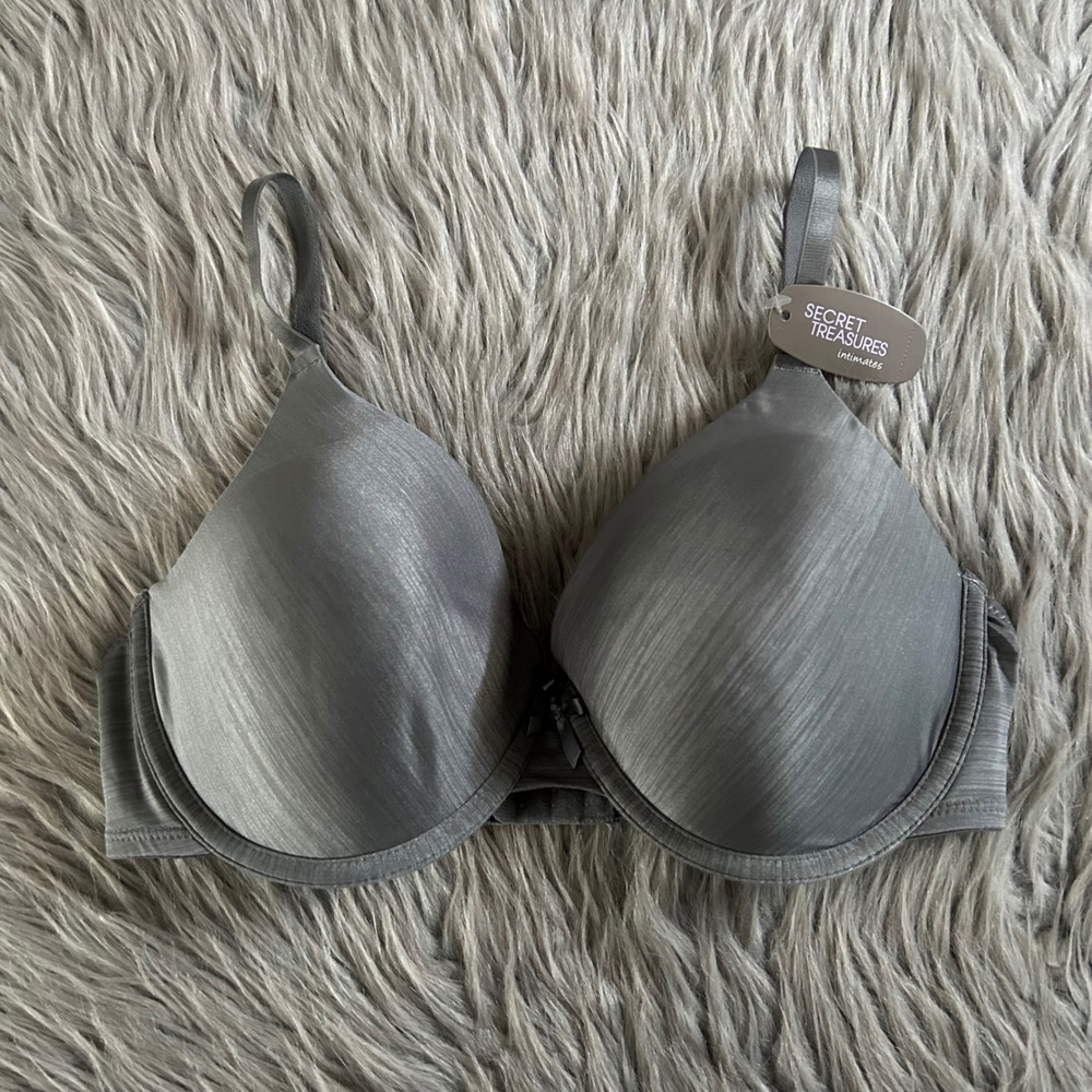 Secret Treasures T-Shirt Bra Womens Size 36D Gray Underwire‎ Back Closure